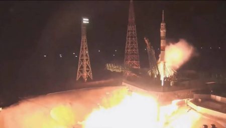 Rus uzay aracı Progress MS-23 atmosferde yanarak yok oldu